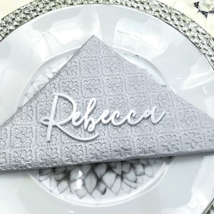 Segnaposto per matrimonio / Etichette personalizzate con nome tagliate al laser / Nomi in acrilico per decorazioni eleganti da tavola