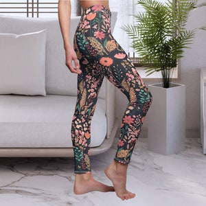 Modern Retro Boho Women's Leggings, Floral Bohemian Yoga Running, Boho Flowers Womens Clothing, Boho Womens Outfit, Jogging Tights