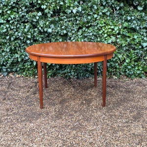 Vintage G Plan Fresco Circular Extending Dining Table - Www