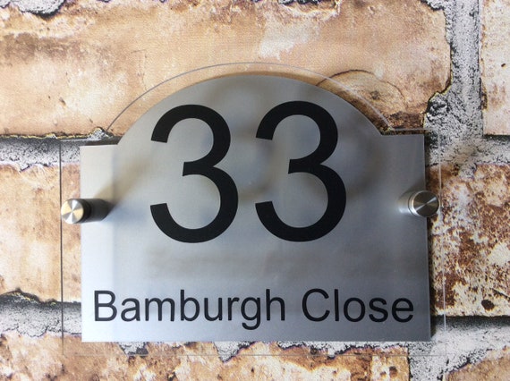 Modern House Sign Plaque Door Number Name Glass And Aluminium Effect Home Décor Plaques Signs - Glass Door Plaques Modern House Sign Plaque Door Number Name Glass And Aluminium Effect Home Décor Plaques Signs - Glass Door Plaques