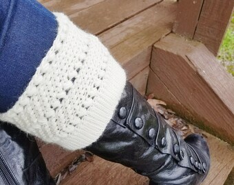 Crochet Pattern for boot cuffs; perfect for fall winter weather over jeans and over boots, super cute and chic made with bobble stitches