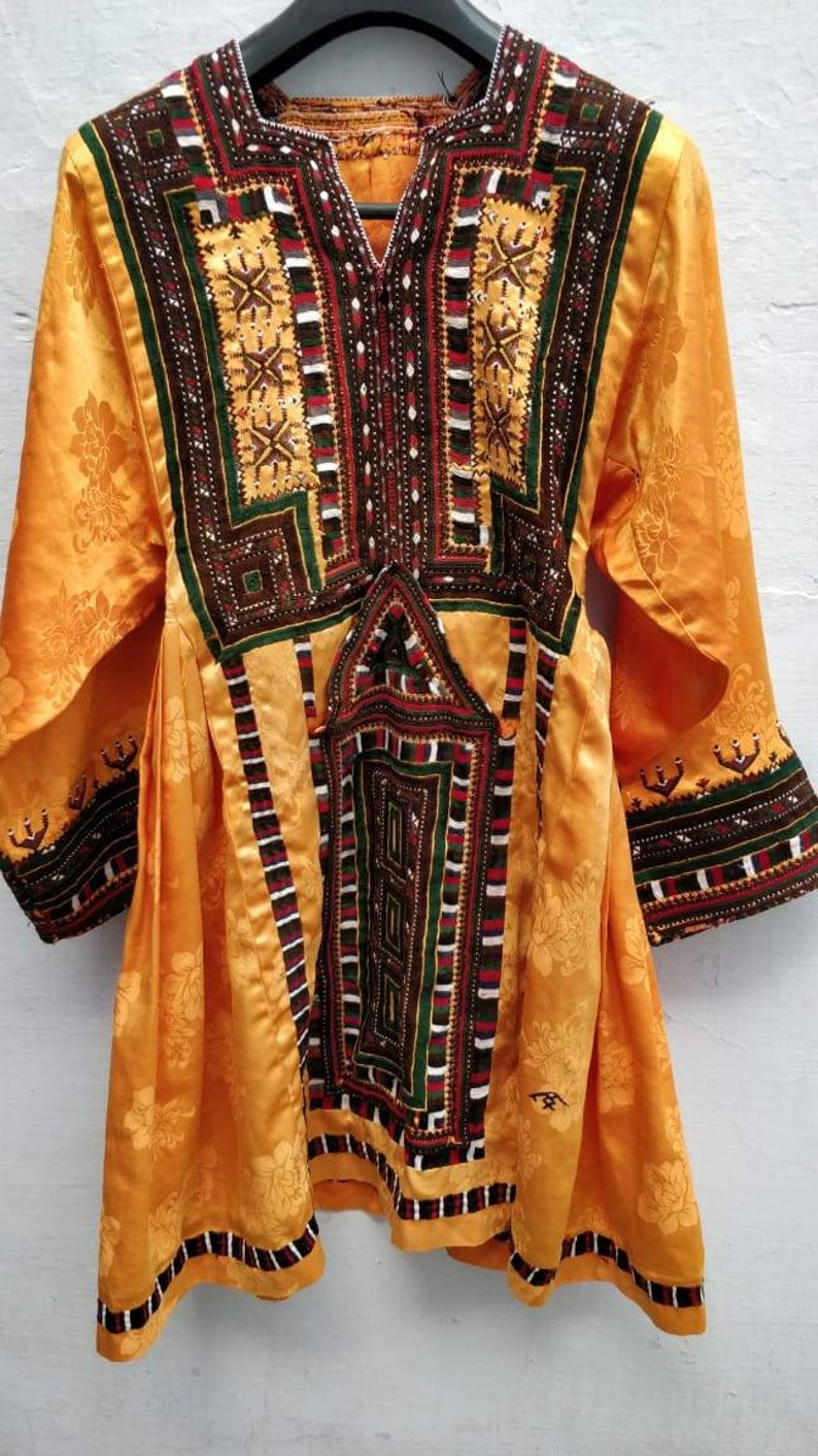 Vintage Banjara Tunic Afgani Fashion Balochi dress An amazingly beautiful Vintage Balochi dress Boho Balochi Dress from balochistan