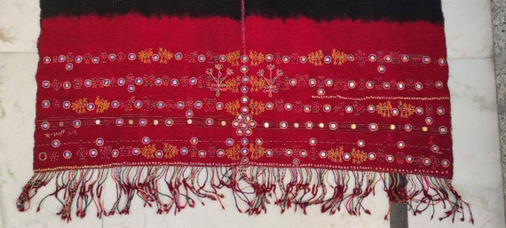 Rabari Shawl: Embroidery OOAK Decoration Vintage … - image 3