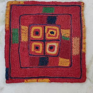 Patch Banjara Pièce brodée à la main antique et rare Lamani, pièce de broderie de collection livre-126