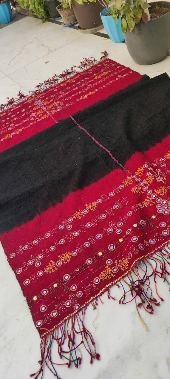 Rabari Shawl: Embroidery OOAK Decoration Vintage … - image 4