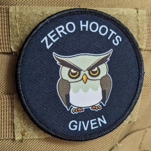 Cranky Owl Zero Hoots Given Meme 7,5 cm rund avtagbar moralpatch med kardborreband på baksidan
