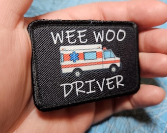 Aufnäher 'I Drive Wee Woo Bus' – Bestickt Für Rettungskräfte, Sanitäter & Krankenwagenfahrer