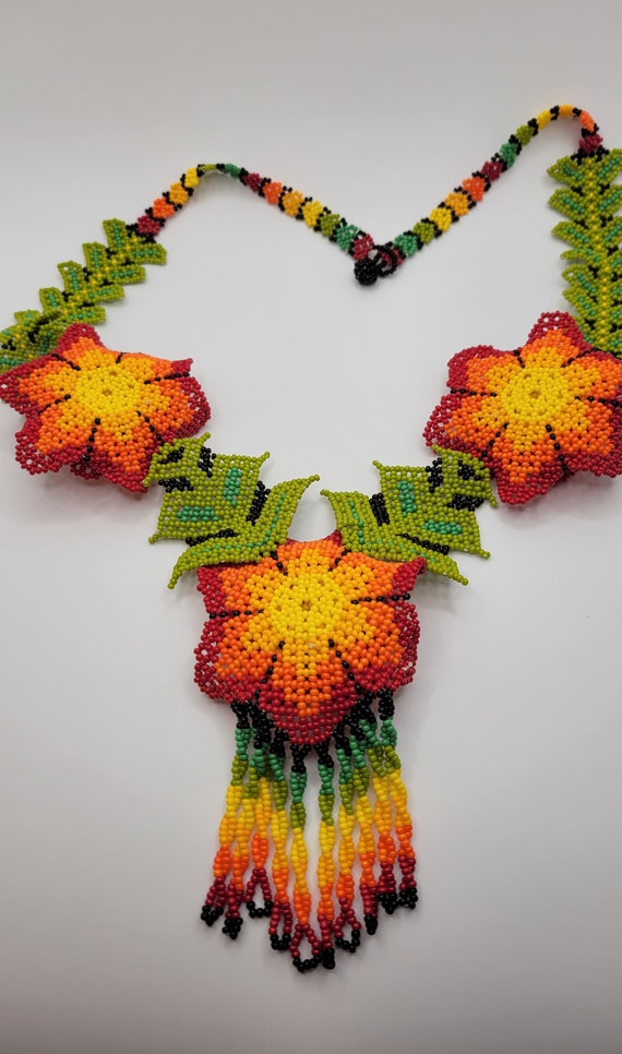 Native American Seed Bead 3D Flower Necklace - Ar… - image 10