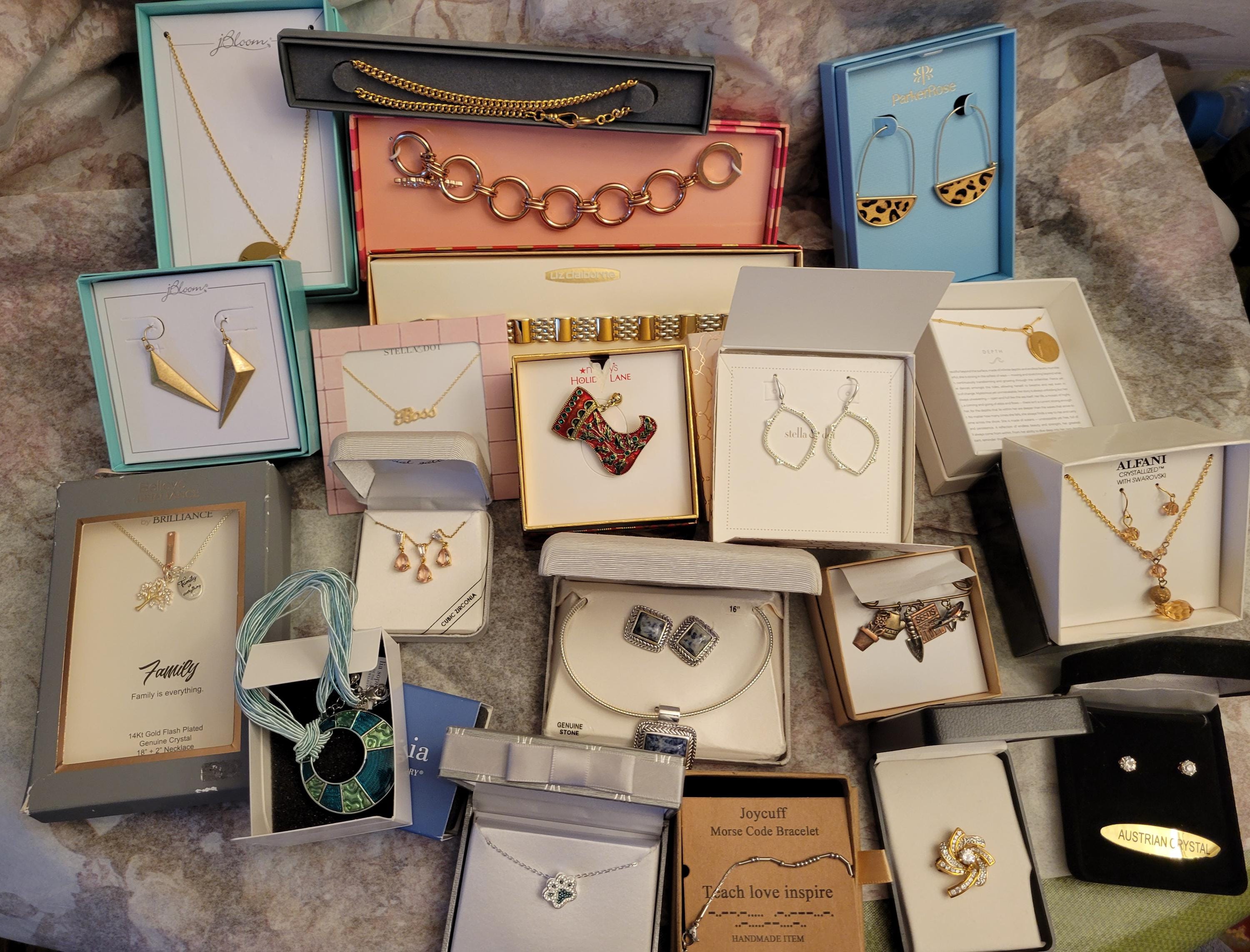 Vintage Jewelry Victoria Secret - Etsy