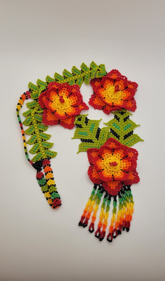 Native American Seed Bead 3D Flower Necklace - Ar… - image 6