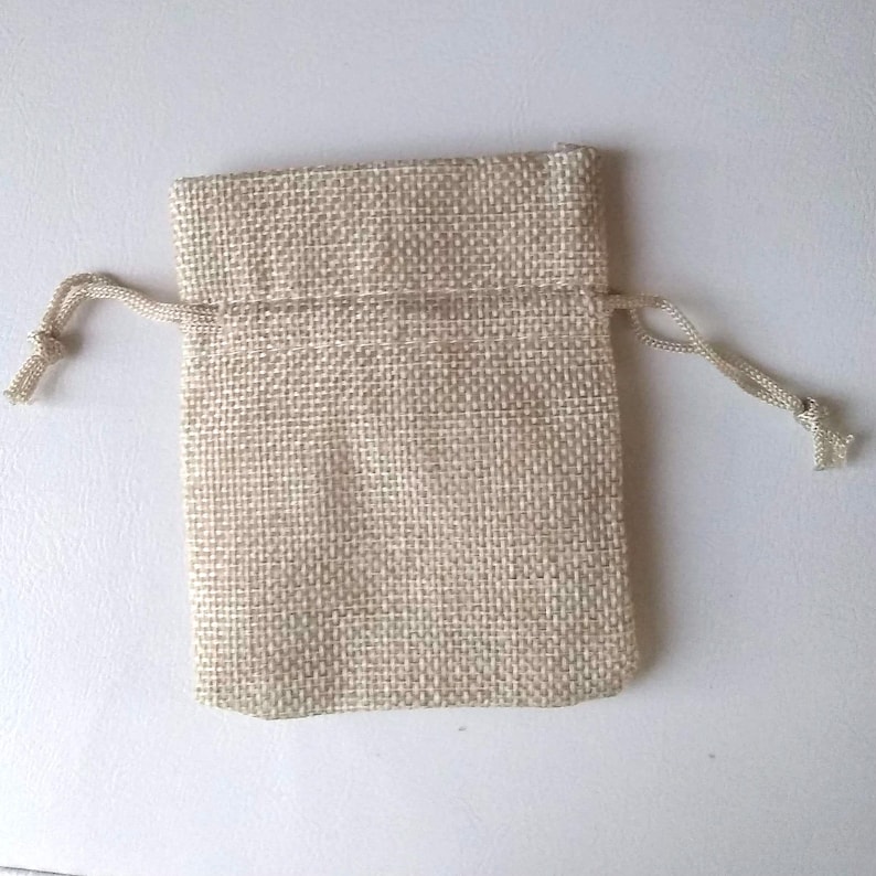Small Burlap Favour Bags: 7x9cm Jute Pouches for Wedding, Shower image 3