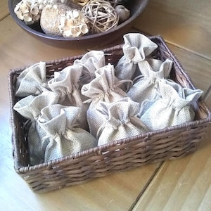 Small Burlap Favour Bags: 7x9cm Jute Pouches for Wedding, Shower image 6