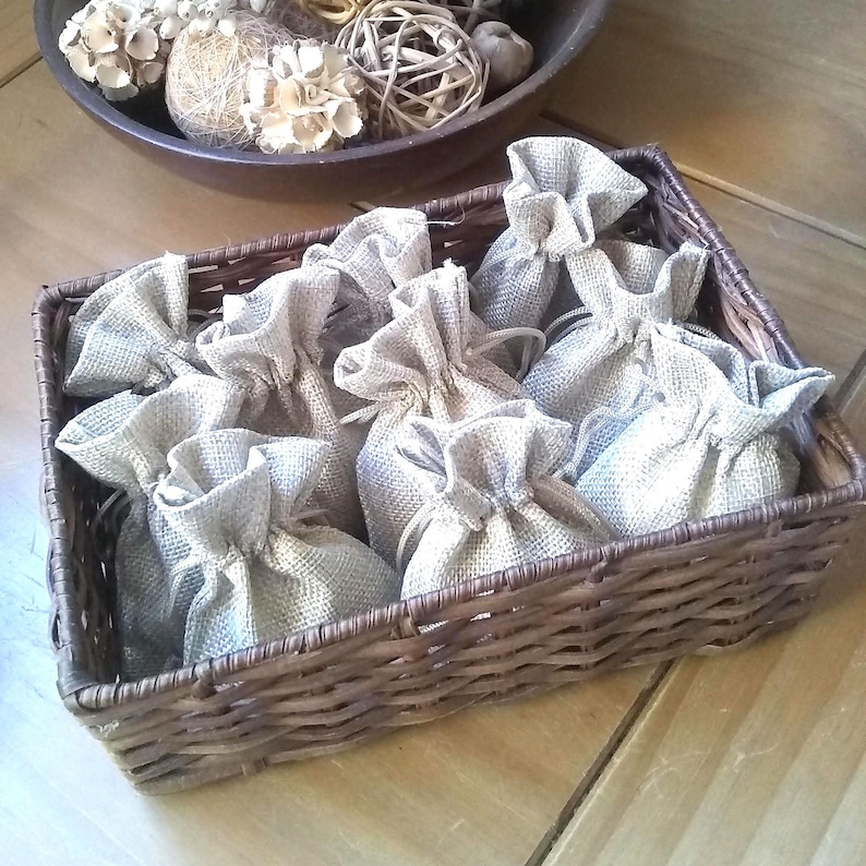 Small Burlap Favour Bags: 7x9cm Jute Pouches for Wedding, Shower image 6