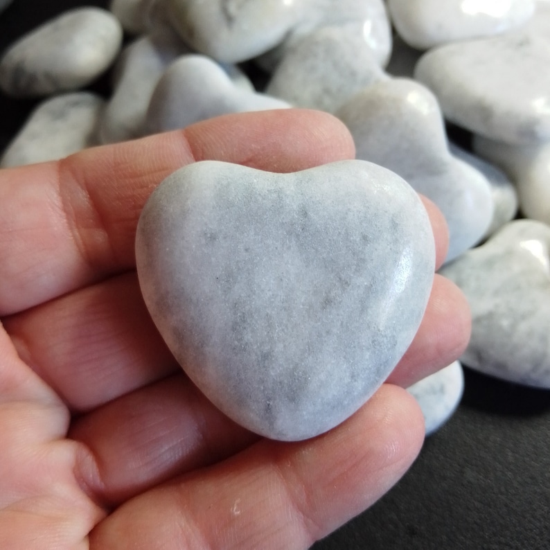 Heart Worry Stone, Natural Polished Agate Heart, Hessian Pouch, Stress Relief, Anxiety Relief, Relaxation, Gift Set, Birthday Gift, Travel image 5