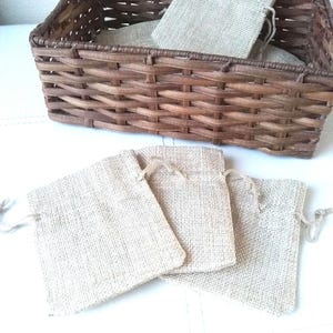 Small Burlap Favour Bags: 7x9cm Jute Pouches for Wedding, Shower image 5