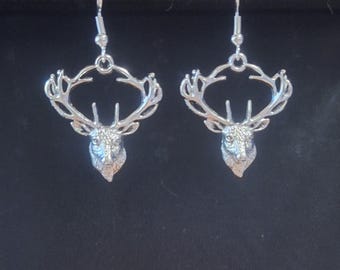 Elegant Deer Earrings: Antler Frame, Hypoallergenic Hooks