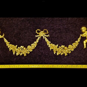 Grande applique ornée d&#39;angelots floral doré blanc de style français, meubles muraux décoratifs, appliques moulées fronton, décoration en plastique