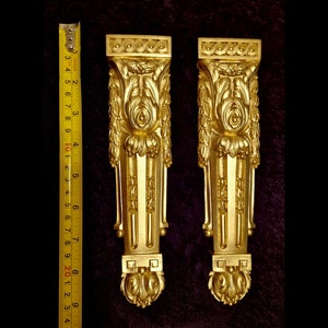 Pair Ornate Applique Gilt or White French Style Decorative Wall Furniture Onlay Applique Moulding Pediment Plastic Decoration