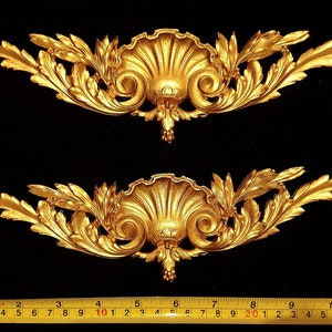 Pair Gilt or White French Louis XV Style Decorative Wall Furniture Moulding Pediment Plastic Decoration