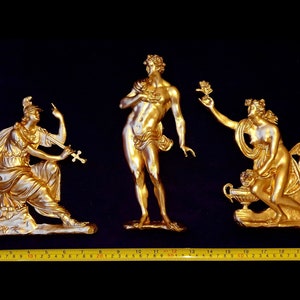 Grand mobilier mural décoratif blanc ou doré de style Louis XIV, moulure de fronton, décoration en plastique