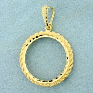 Silver Yellow Plated Eagle Pendant 27mm Silver Yellow Plated Eagle Pendant 27mm