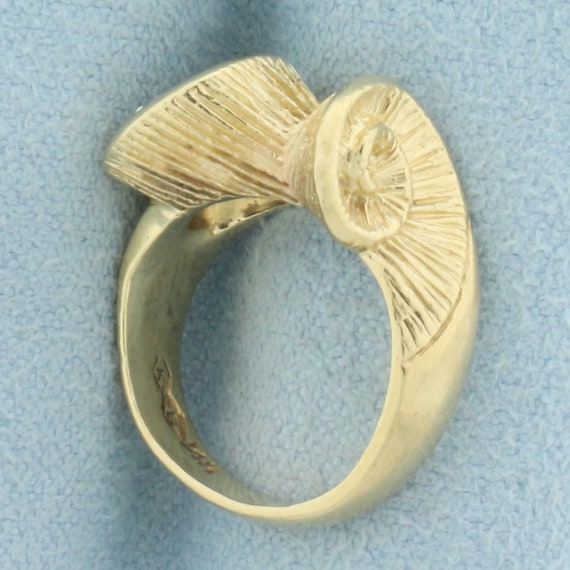 Seashell Scroll Design Pinky Ring in 14k Yellow G… - image 4