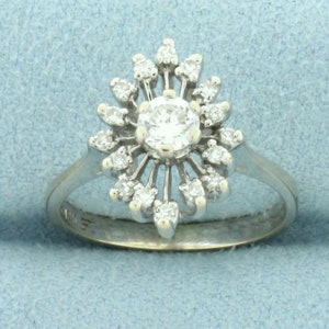 Vintage Diamond Engagement Ring in 18k White Gold
