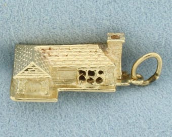3D House Charm in 14k Yellow Gold