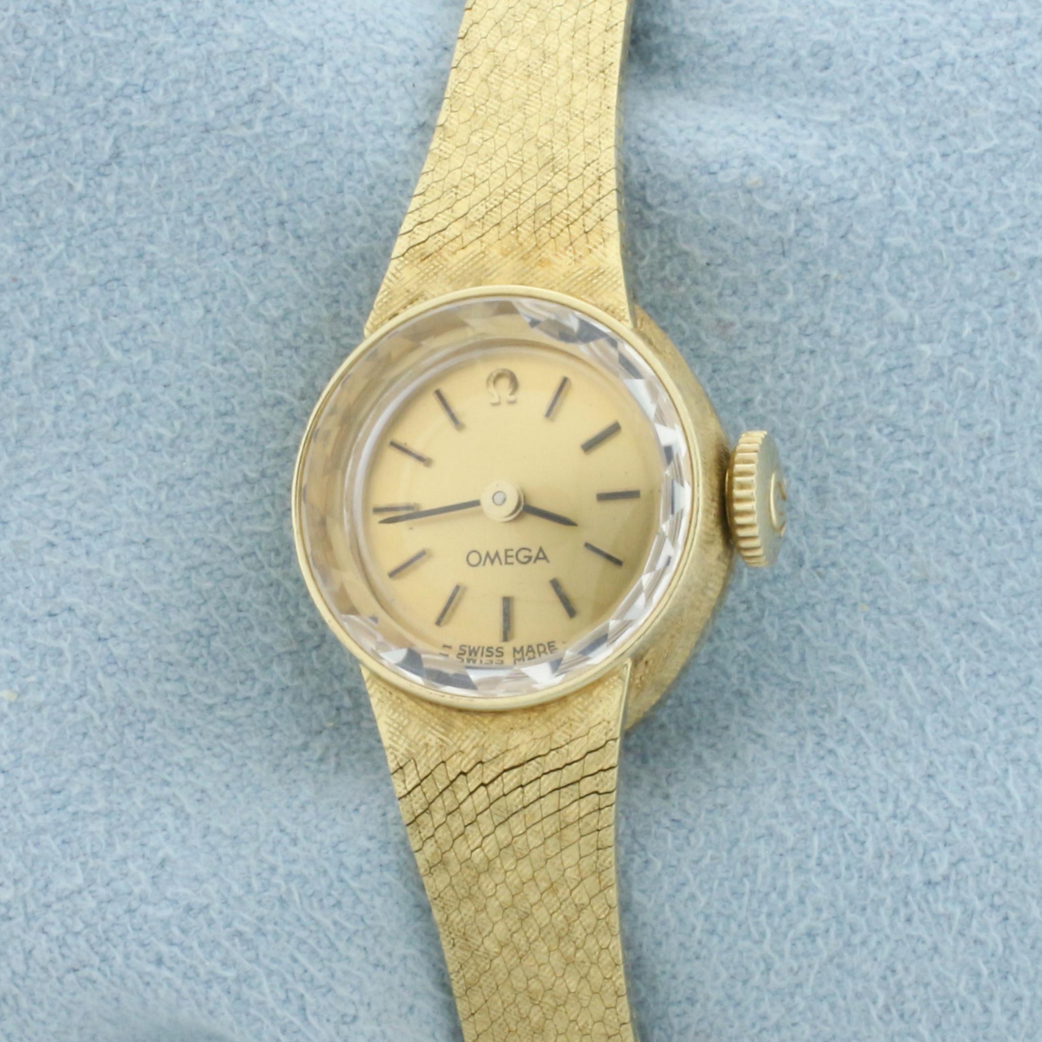 Reloj Omega de cuerda para mujer con correa y caja de oro amarillo