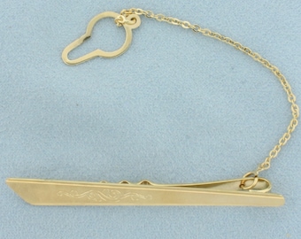 Vintage Engraved Tie Bar Clip with Chain in 18k Yellow Gold