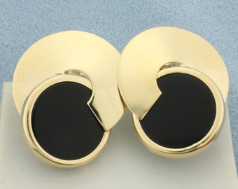 Onyx Disc Earrings in 14k Yellow Gold