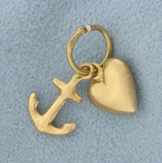 Puffy Heart and Anchor Charm in 18k Yellow Gold - image 2