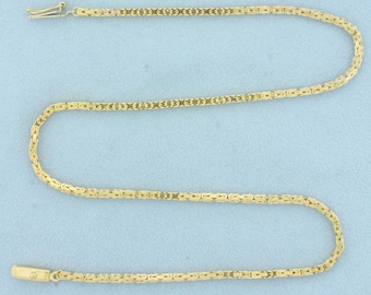 Collar de cadena de eslabones bizantinos cuadrados italianos en oro amarillo de 14 k