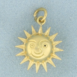 Vintage 3-D Sun Charm in 18k Yellow Gold