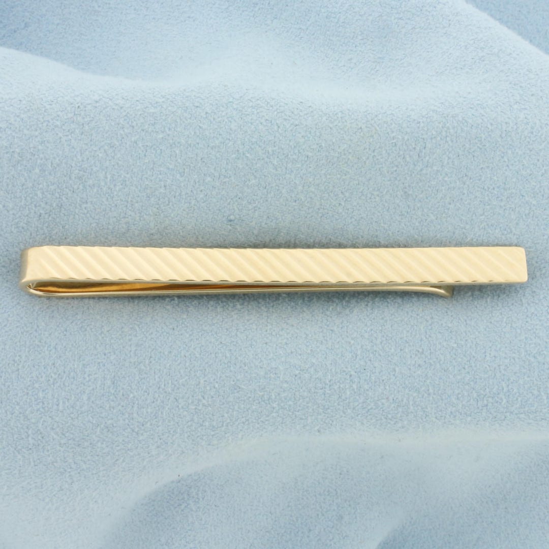 ティファニーネクタイピンセット　14K ティファニーの14Kイエローゴールド製ネクタイピン（ナンバー入り