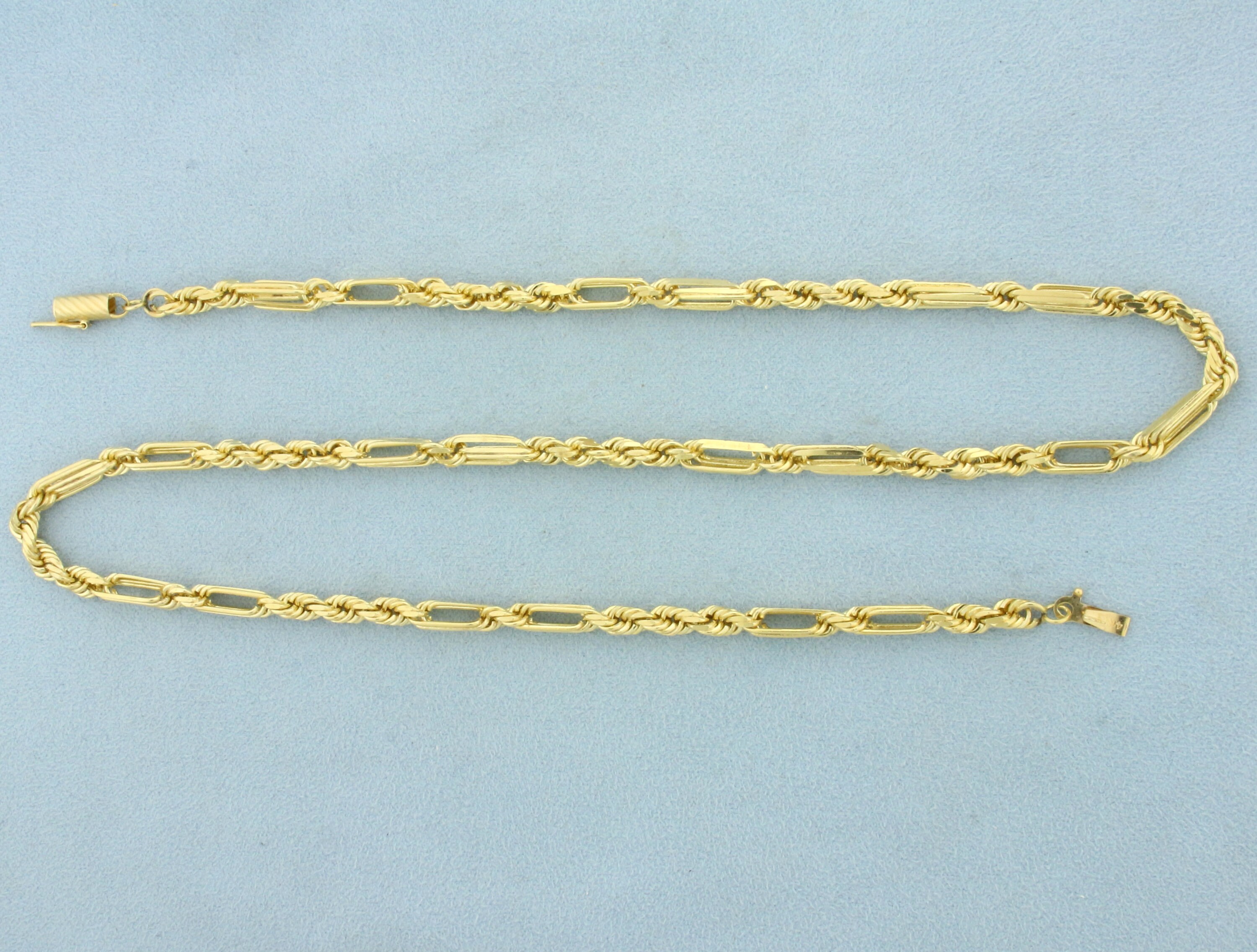 Link Chain Necklace in 14k Yellow Gold 