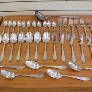 Antique French Societe Anonyme Argental Art Deco Silverplate Thirty Six piece Flatware Set