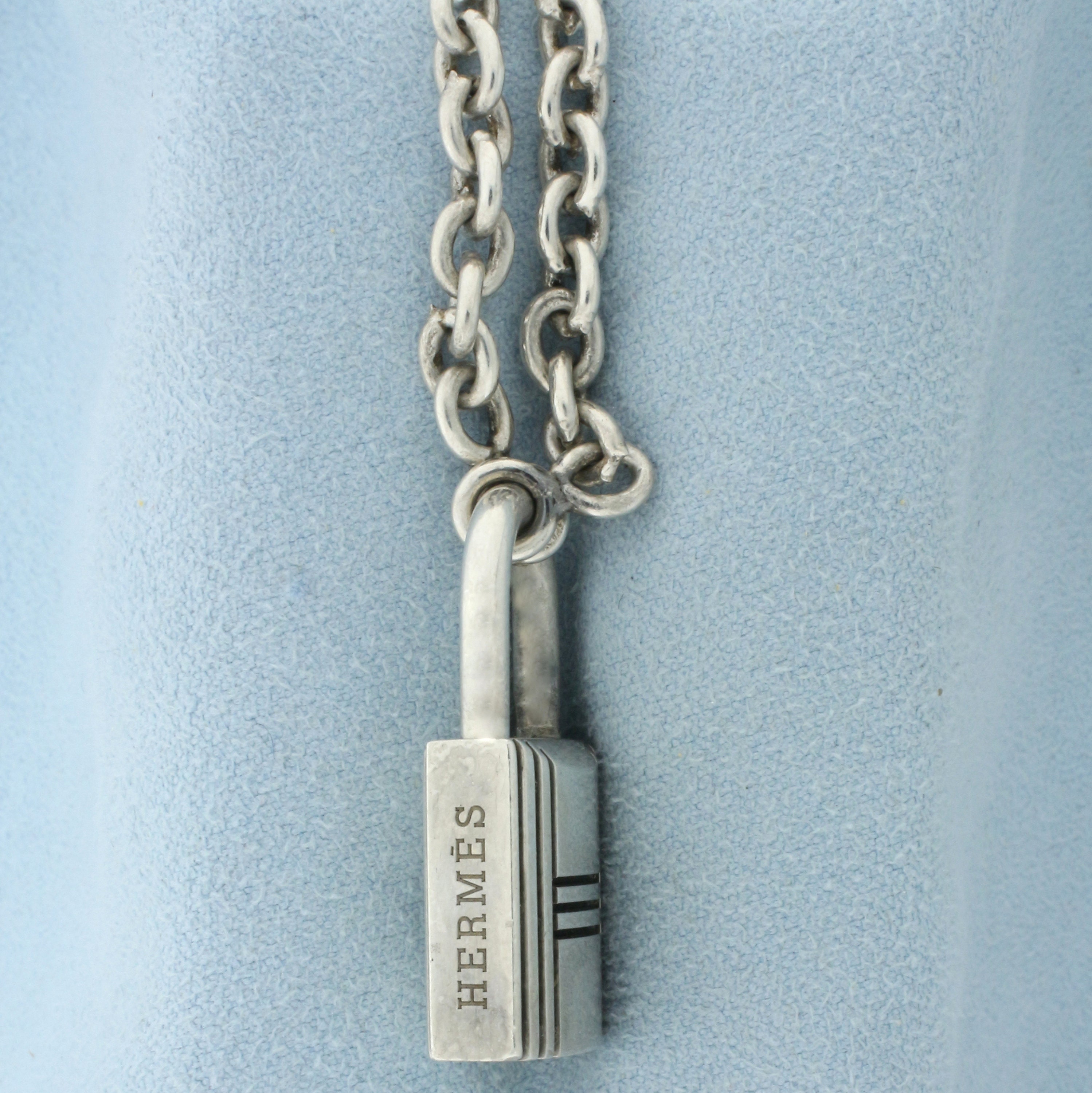 HERMES Touareg H Cadena Padlock Bag Charm Silver 925 Small Good – AMORE  Vintage Tokyo