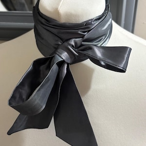 Corbata de estilo Regencia para hombre. Corbata ajustable de peltre de estilo vintage.