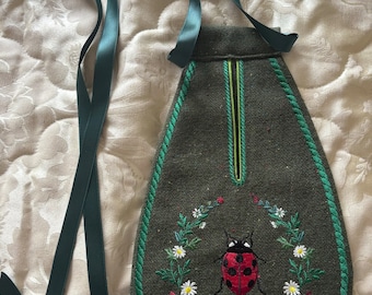 18th century style pockets.  Embroidered Georgian forest inspired pockets.  Ladybird embroidered pockets.