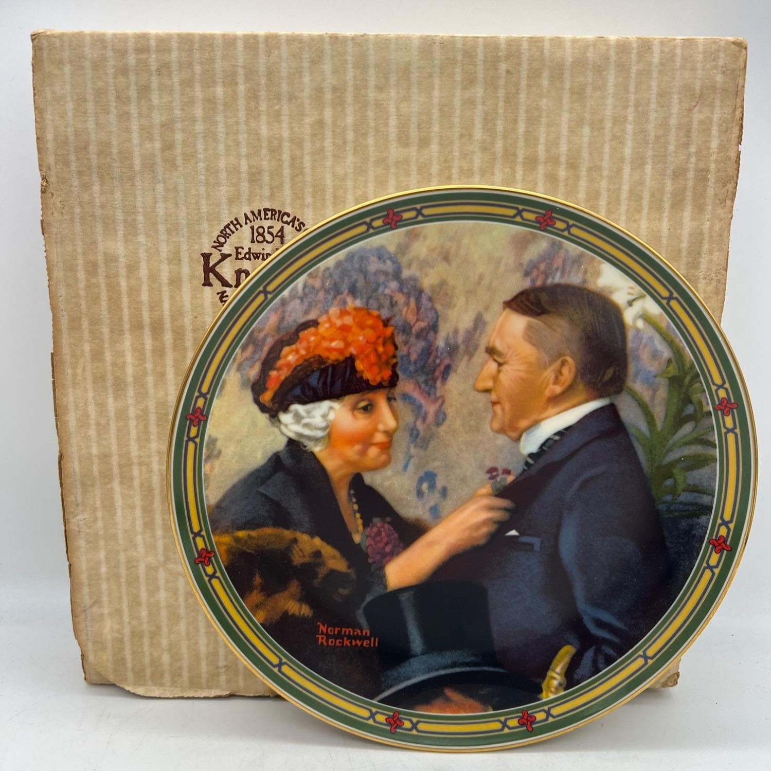 1987 Knowles Norman Rockwell Plate Love's Reward 8.5