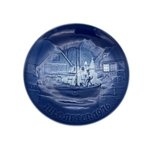 B&G Copenhagen 1976 Christmas Plate Copenhagen Christmas Denmark 7&quot; Blue White
