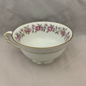 K&A Krautheim Tea Cup / Coffee Mug - Rosedale Pattern - Selb Bavaria Germany - 2.25" Tall