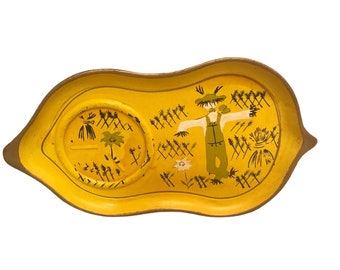 Vintage Highmount Quality Alcohol Proof Paper Mache Snack Plate w/ Scarecrow Design Japan 10&quot;