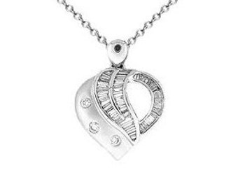 18k White Gold Diamond Heart Necklace Pendant | P-118