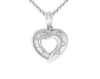 18k White Gold Diamond Heart Necklace Pendant | P-117
