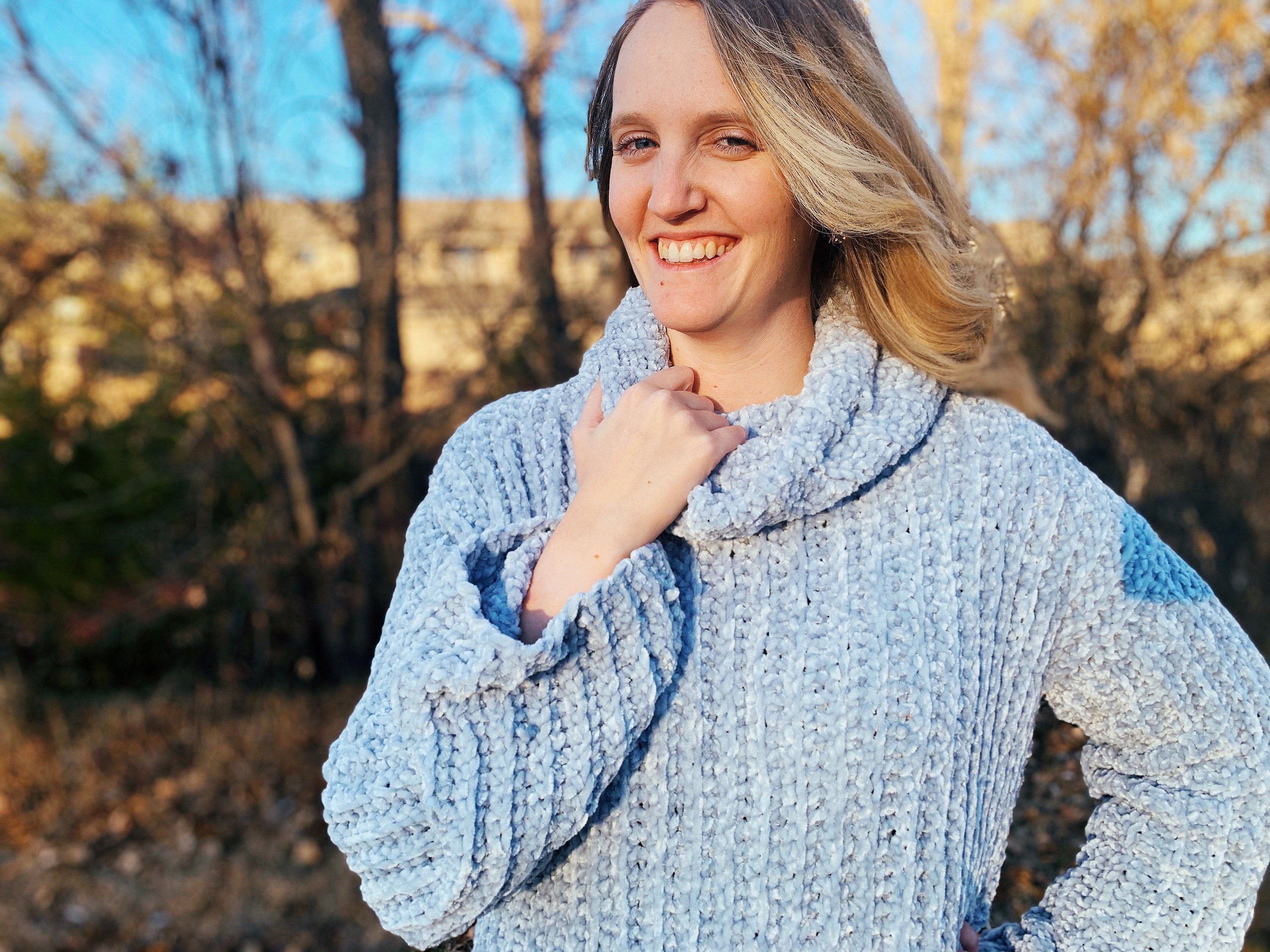 Knit top velvet sweater
