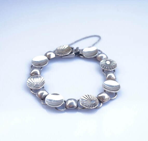 beautiful silver bracelets