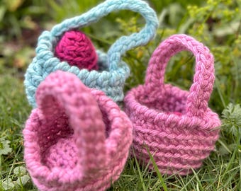 Chunky Woven Easter Basket Crochet Pattern: Beginner-Friendly (PDF Pattern)
