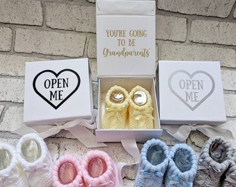 Personalised Pregnancy Announcement Gift Boxed Baby Booties You're going to be Parents Daddy Mummy Grandparents Any Name Any Text Surrogacy